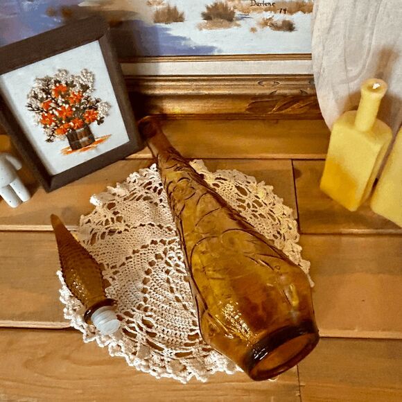 Vintage Amber Glass Italian Empoli Decanter - Grapes & Cherries Design - MCM Gen - Picture 7 of 9